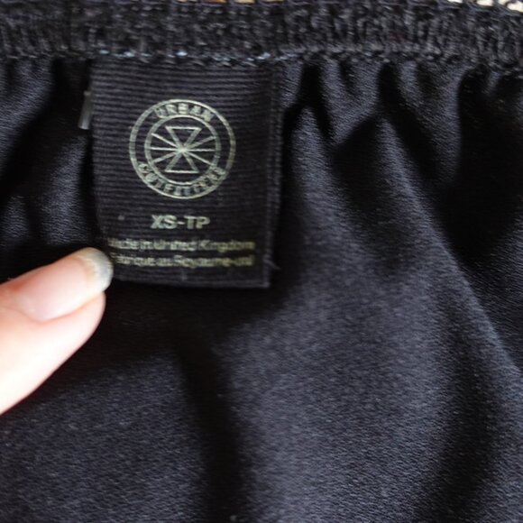 Urban Outfitters UO Camilla Mesh Maxi Skirt Size XS Excellent condition - Picture 11 of 11